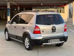 Nissan Grand Livina