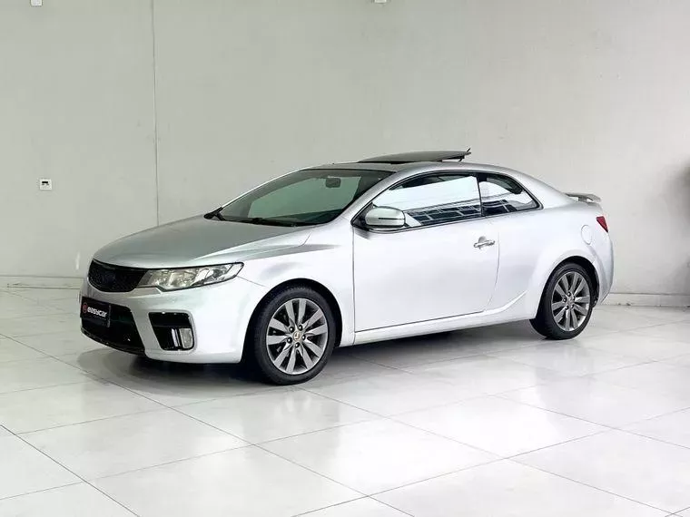 KIA Cerato Prata 1