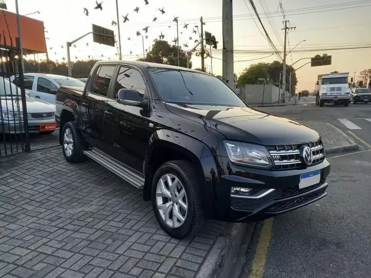 Volkswagen Amarok Preto 15