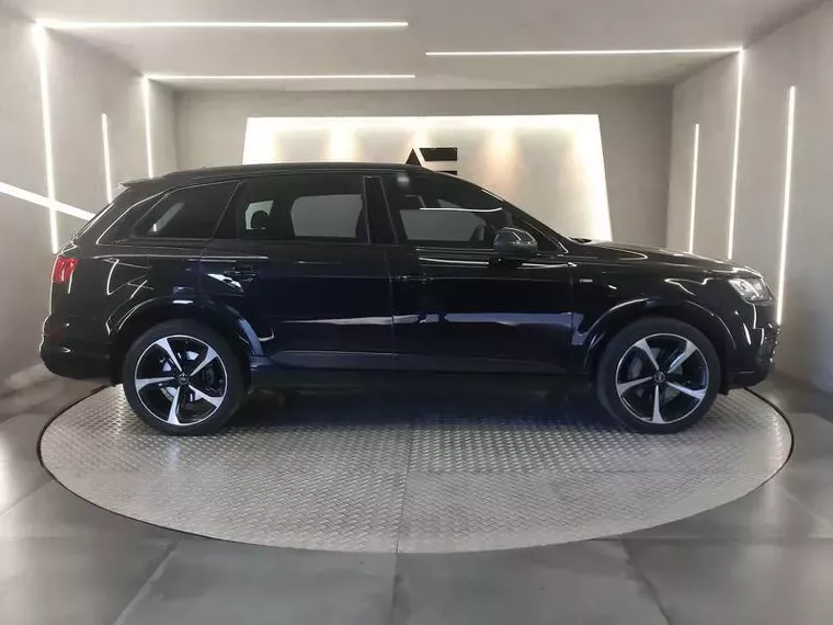 Audi Q7 Preto 7
