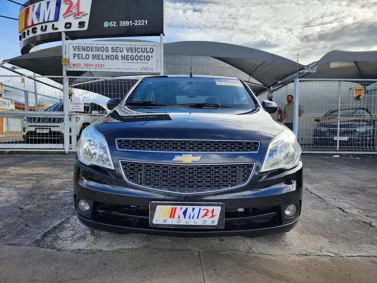 Chevrolet Agile Preto 20