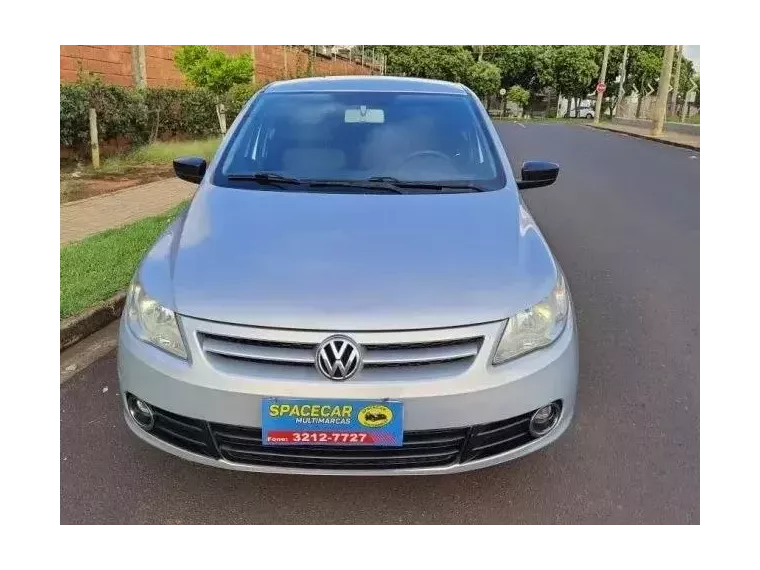 Volkswagen Gol Prata 7