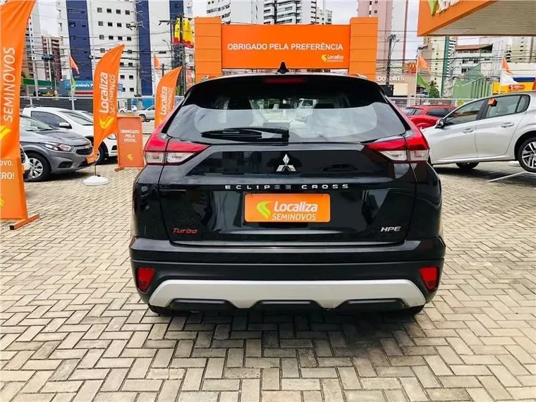 Mitsubishi Eclipse Cross Preto 12