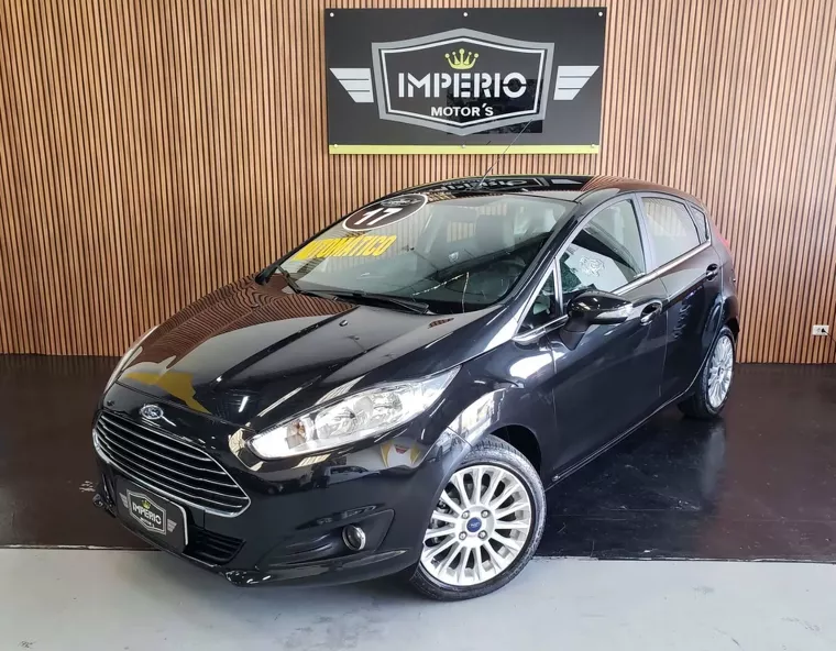 Ford Fiesta Preto 12