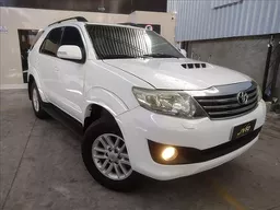 Toyota Hilux SW4