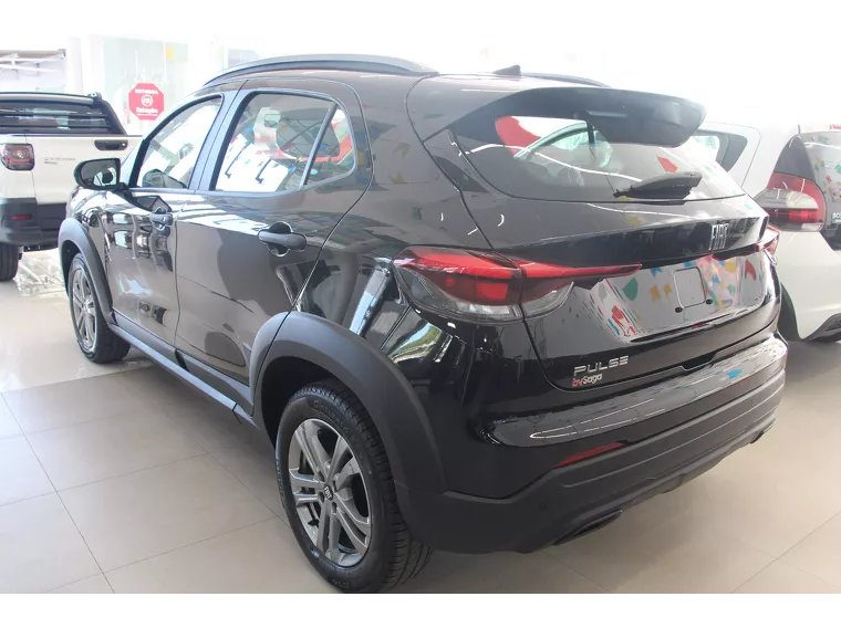 Fiat Pulse Preto 6