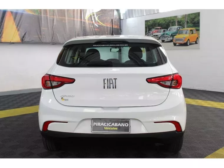 Fiat Argo Branco 15