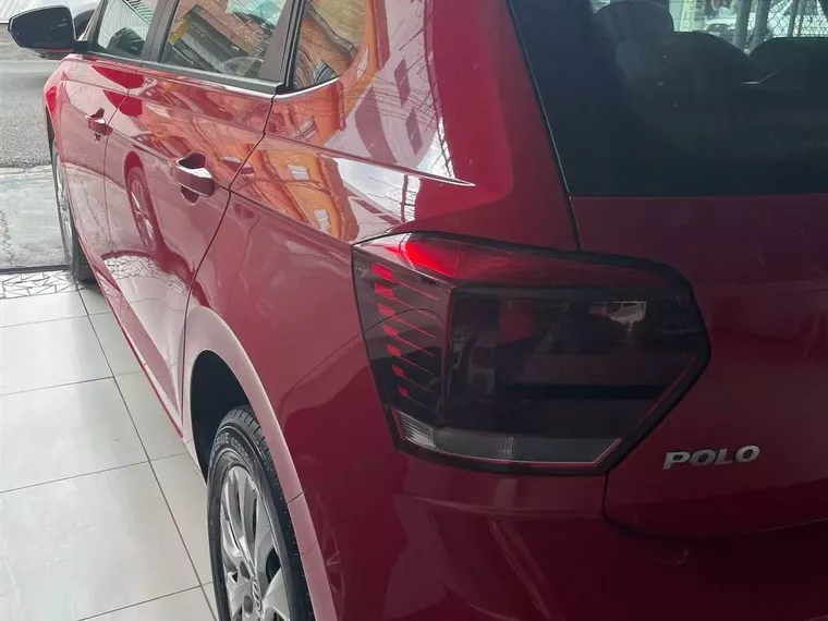 Volkswagen Polo Hatch Vermelho 2