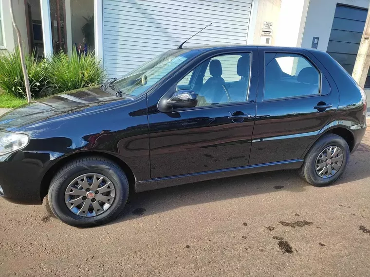 Fiat Palio Preto 13