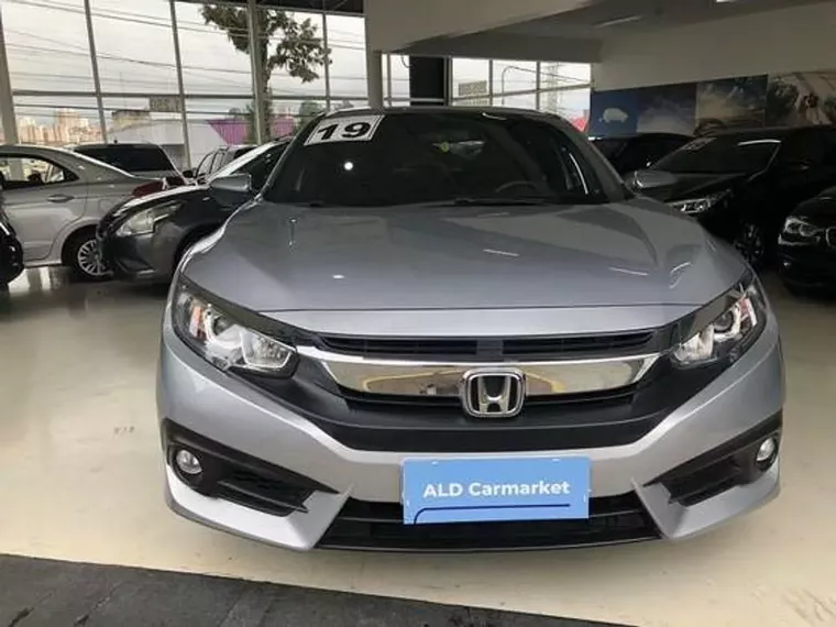 Honda Civic Prata 5