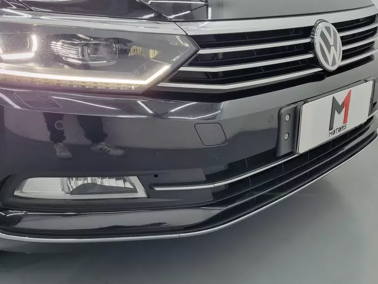 Volkswagen Passat Preto 9