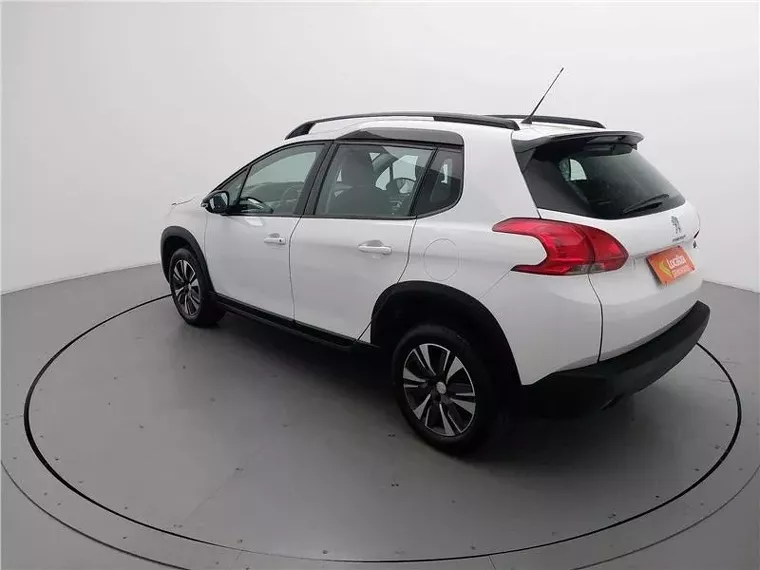 Peugeot 2008 Branco 12