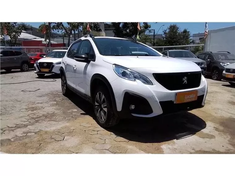 Peugeot 2008 Branco 3