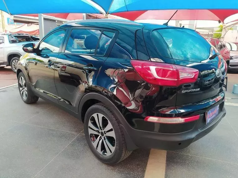 KIA Sportage Preto 6