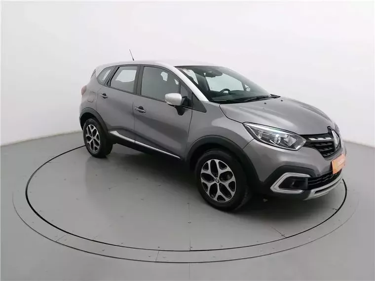 Renault Captur Cinza 17