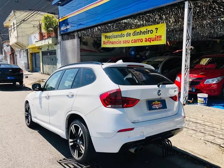 BMW X1 Branco 11