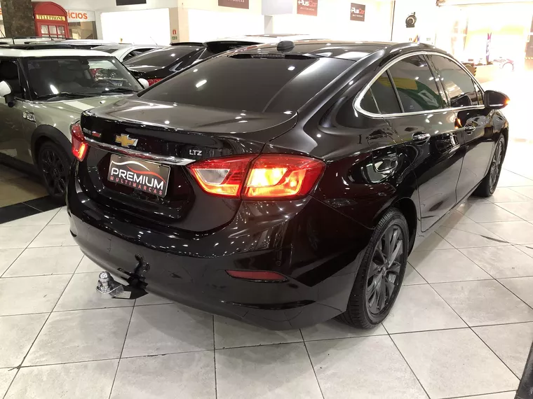 Chevrolet Cruze Preto 2