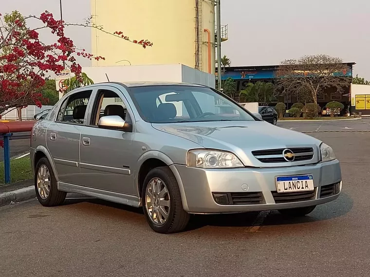 Chevrolet Astra Prata 3