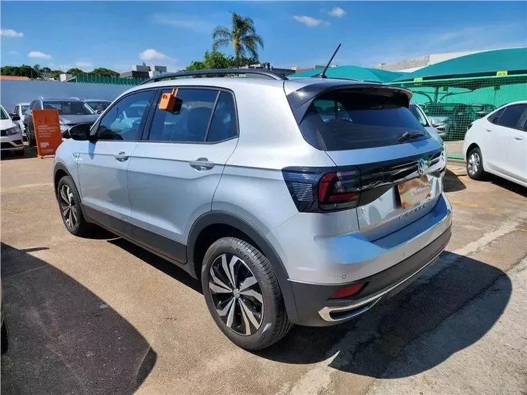 Volkswagen T-cross Prata 10