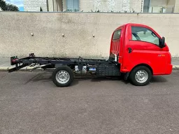 Hyundai HR