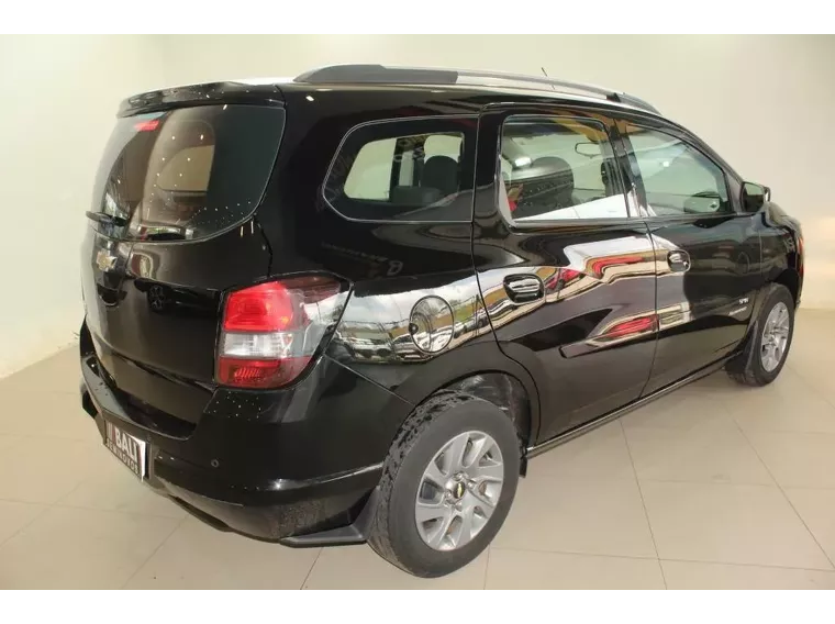 Chevrolet Spin Preto 1