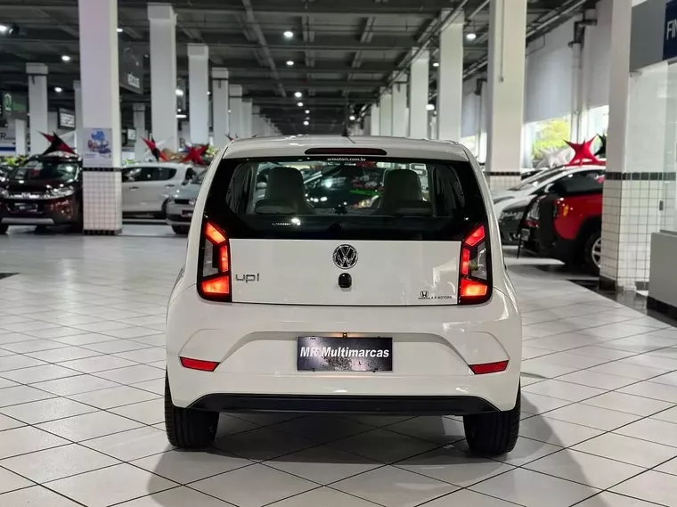 Volkswagen UP Branco 8