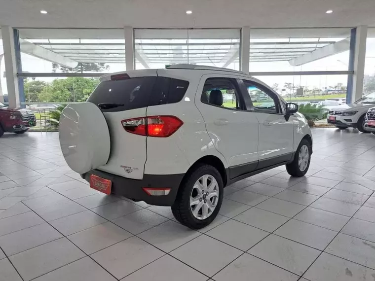 Ford Ecosport Branco 15