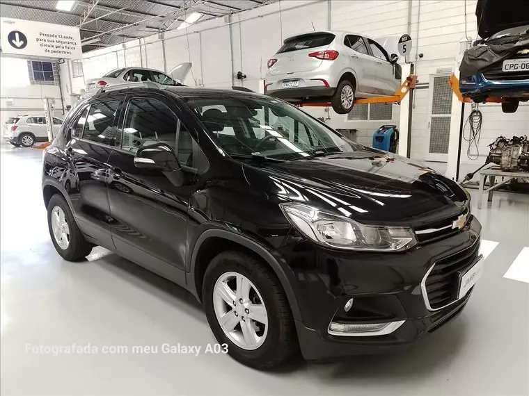 Chevrolet Tracker Preto 6