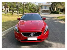 V40