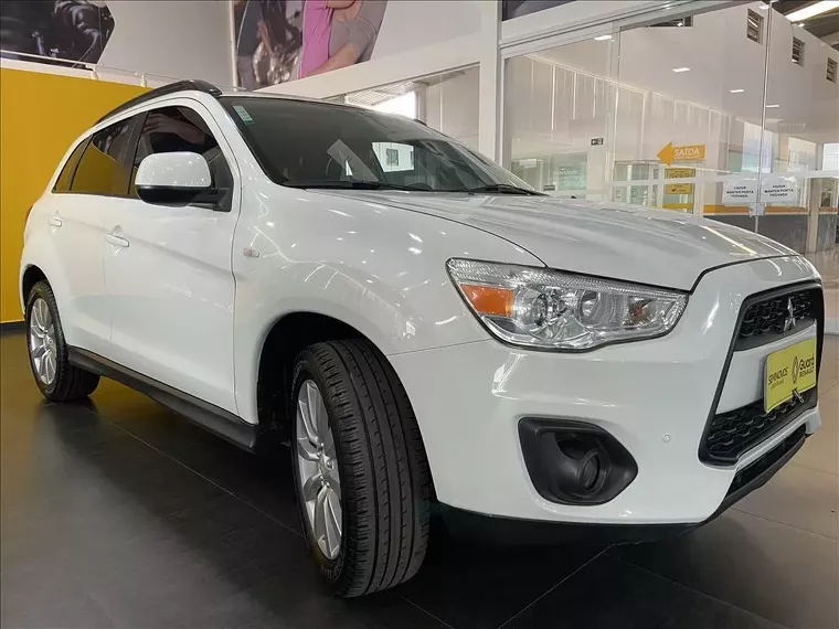 Mitsubishi ASX Branco 1