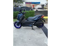 Xmax