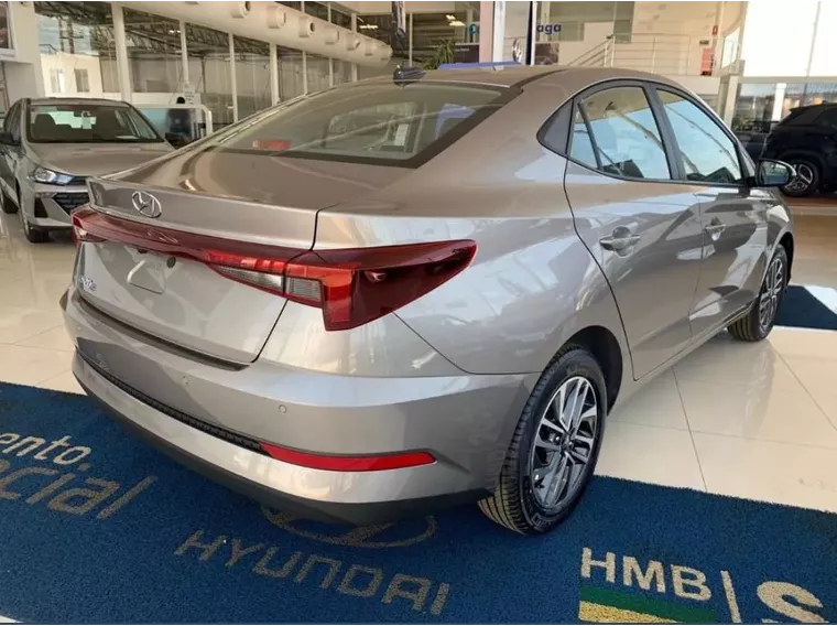 Hyundai HB20S Branco 2