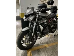 Street Triple