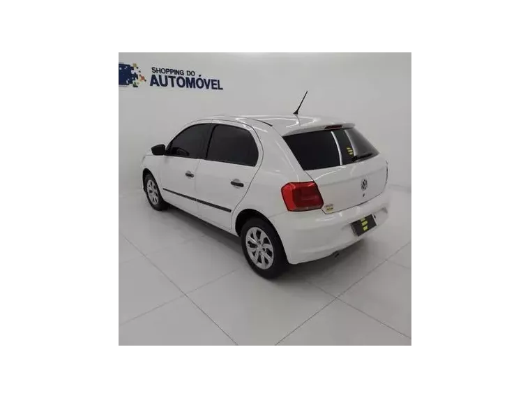 Volkswagen Gol Branco 11