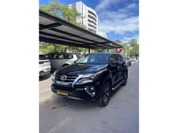 Toyota Hilux SW4