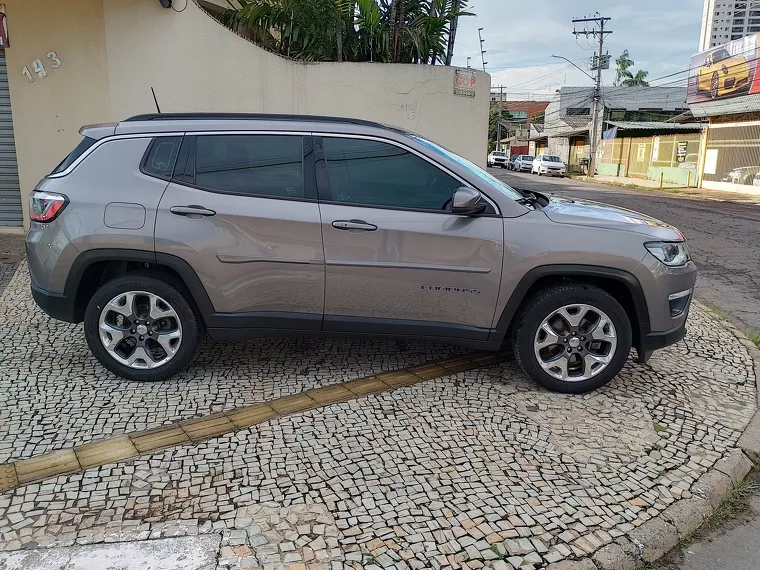 Foto do carro