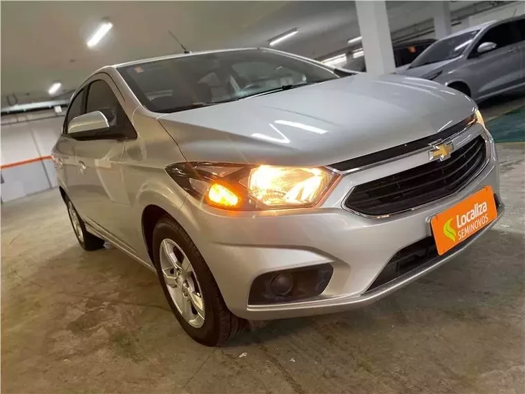 Chevrolet Prisma Prata 7