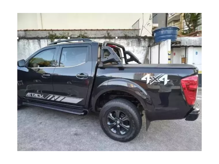 Nissan Frontier Preto 9