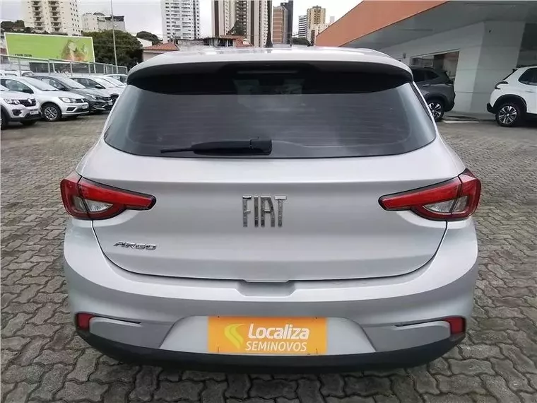 Fiat Argo Prata 9