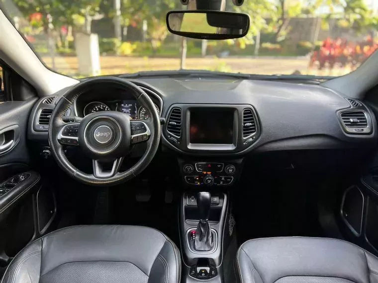 Jeep Compass Preto 14