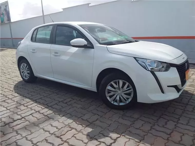 Peugeot 208 Branco 4