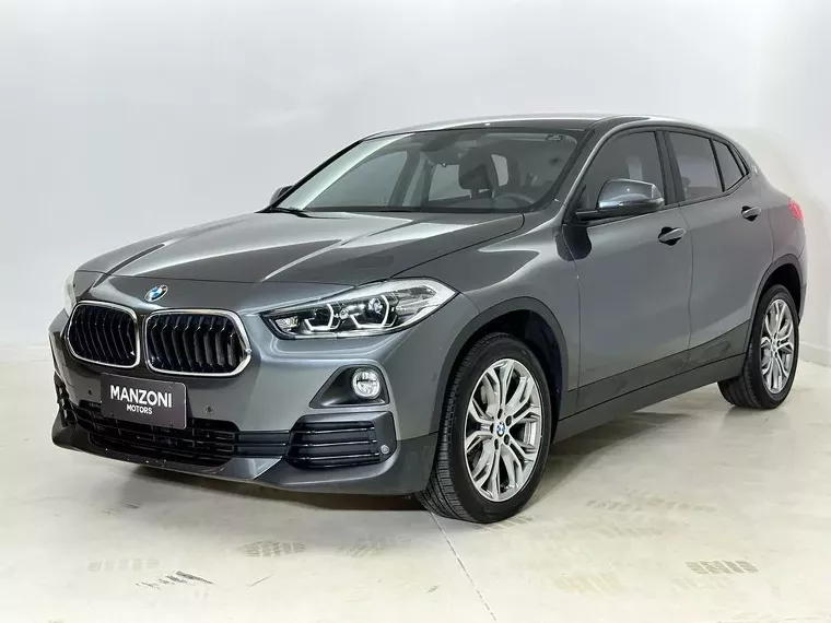 BMW X2 Cinza 14