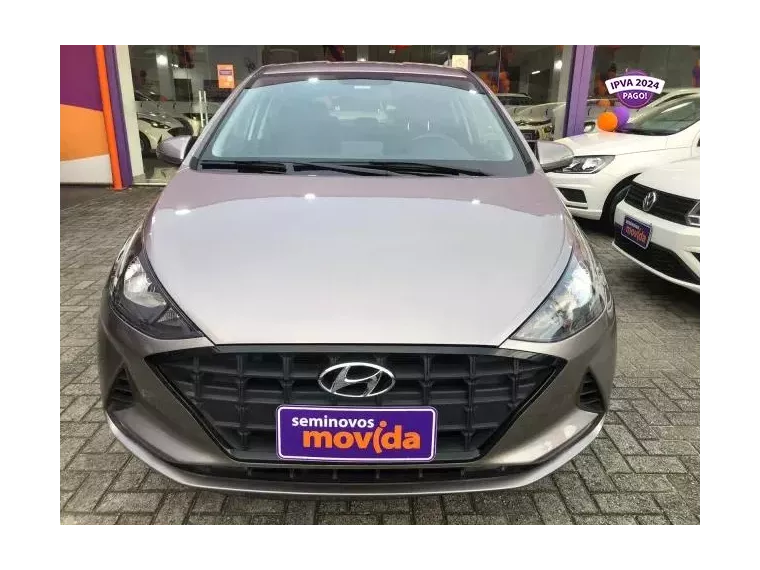 Hyundai HB20 Prata 8