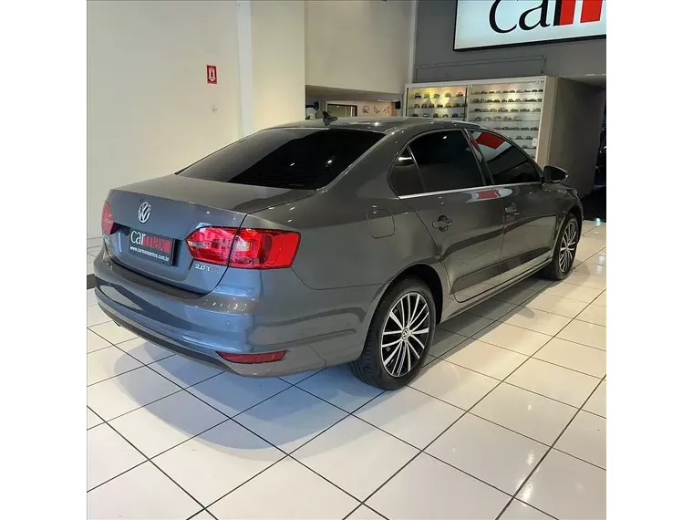 Volkswagen Jetta Cinza 7