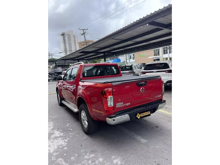 Nissan Frontier Vermelho 3