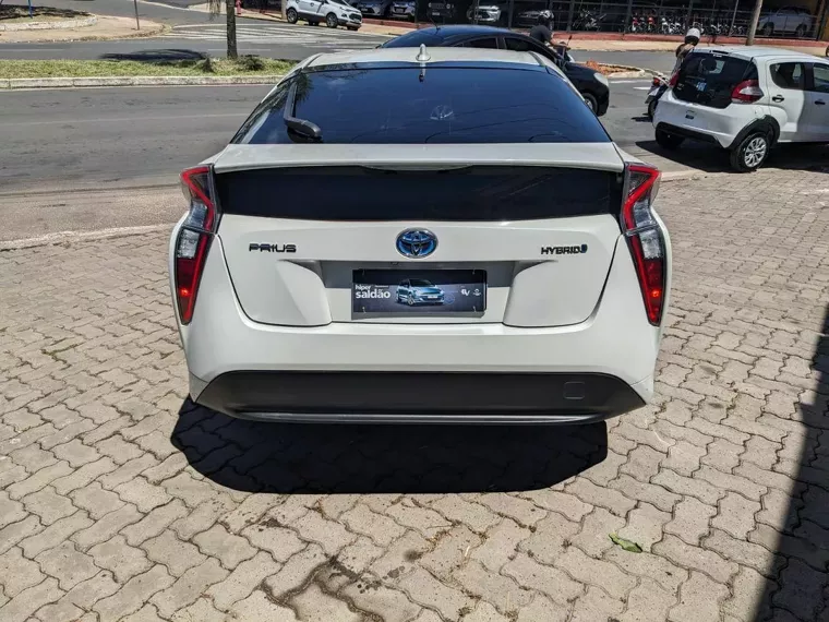 Toyota Prius Branco 2