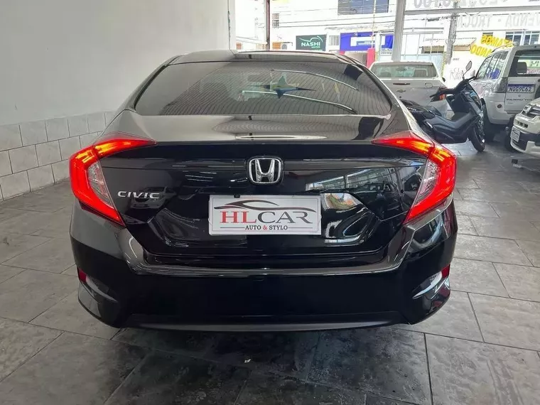 Honda Civic Preto 30