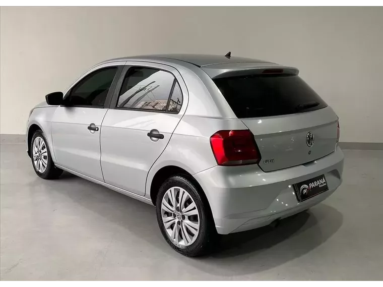 Volkswagen Gol Prata 8