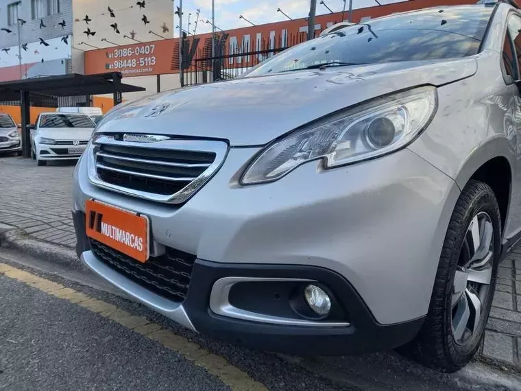 Peugeot 2008 Prata 11