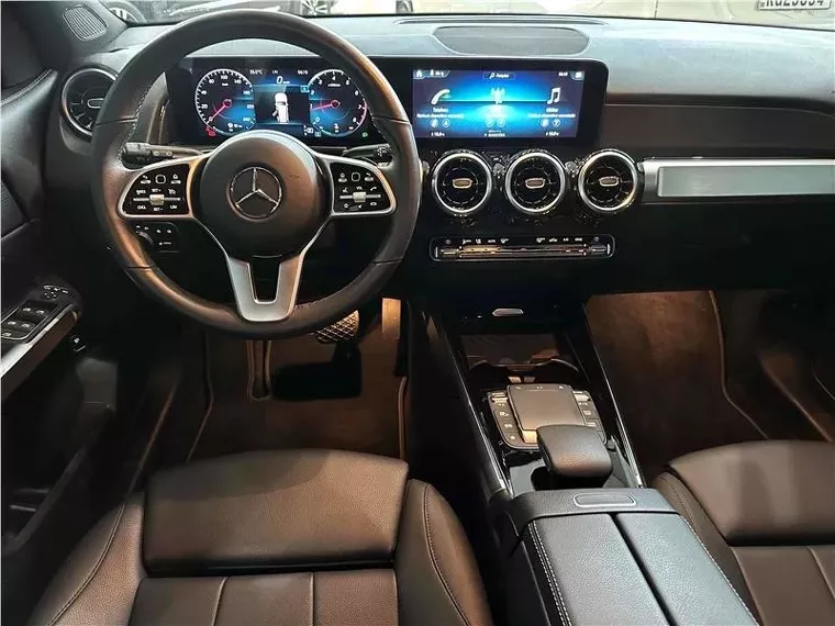 Mercedes-benz GLB 200 Prata 1